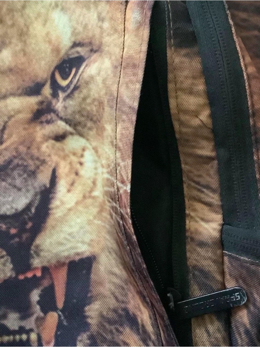 SPRAYGROUND Lion Graphic Backpack - Picture 5 of 5